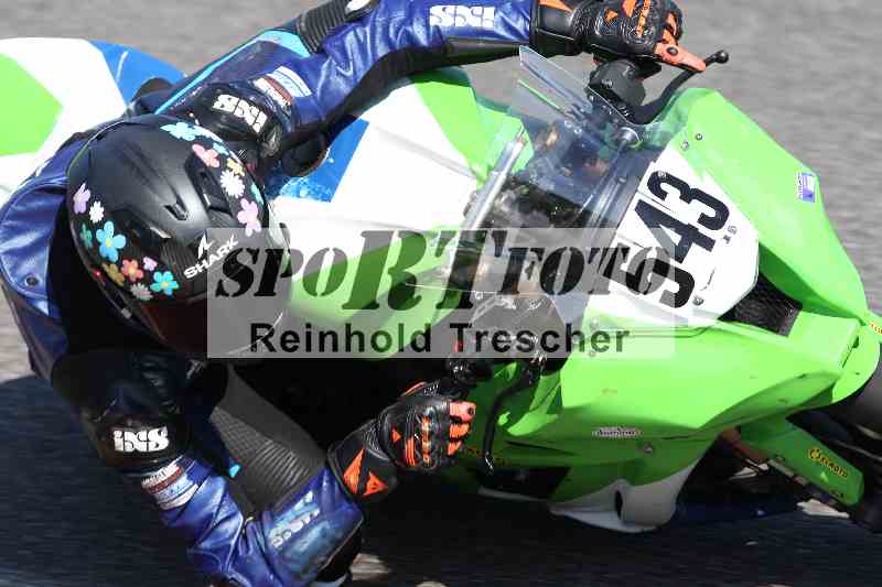 /44 09.08.2025 Plüss Moto Sport ADR/Freies Fahren/543
